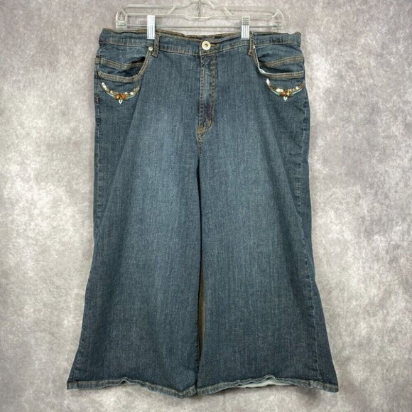 Vanilla Star Jeans Womens 20 Blue Cropped Wide Bottom Embroidery Bedazzled Cute - Picture 1 of 16